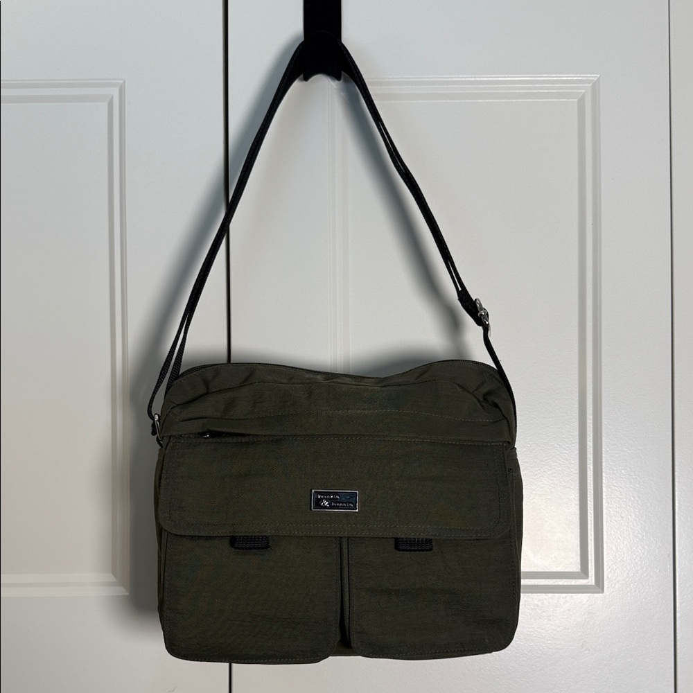 Frankie & Johnnie Olive Green Women's Shoulder Bag